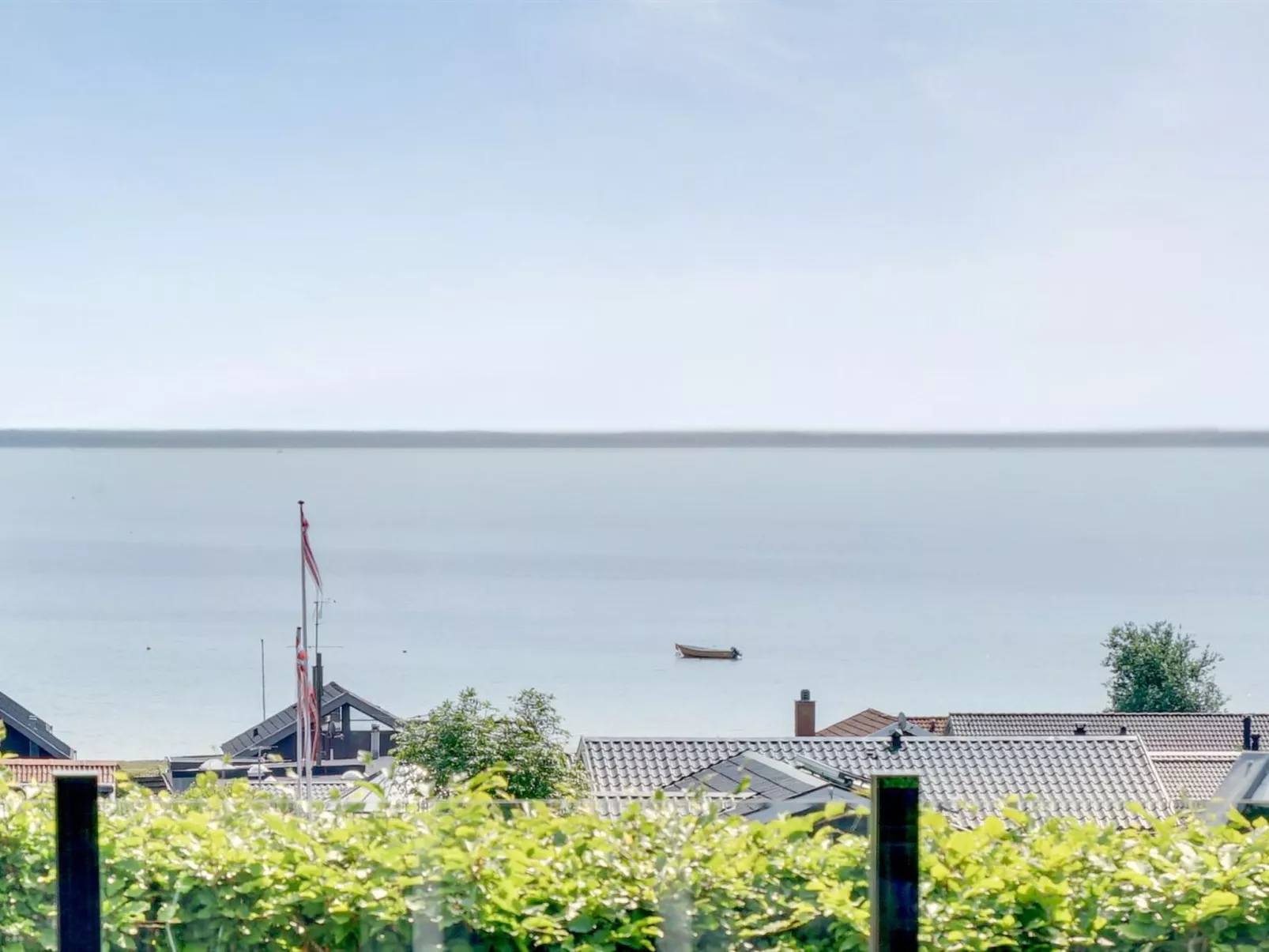 "Aasta" - 250m from the sea-Buiten