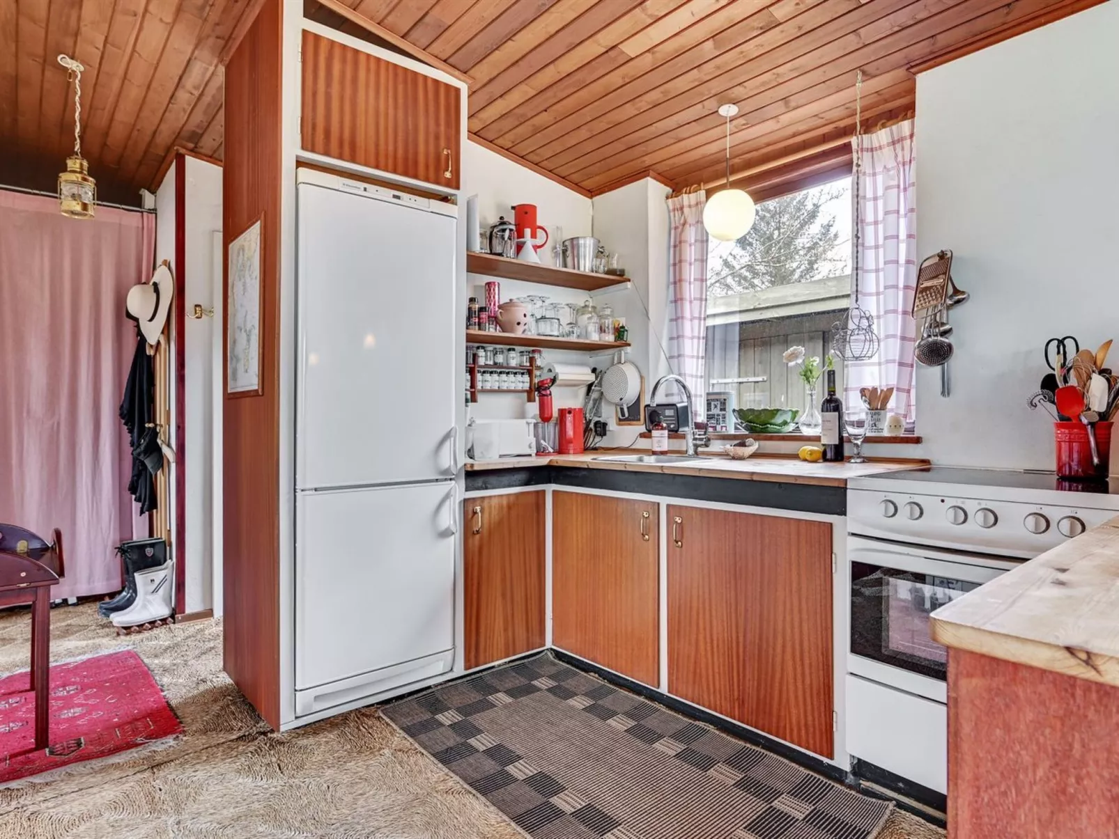 "Lavrens" - 200m from the sea in Djursland and Mols-Binnen