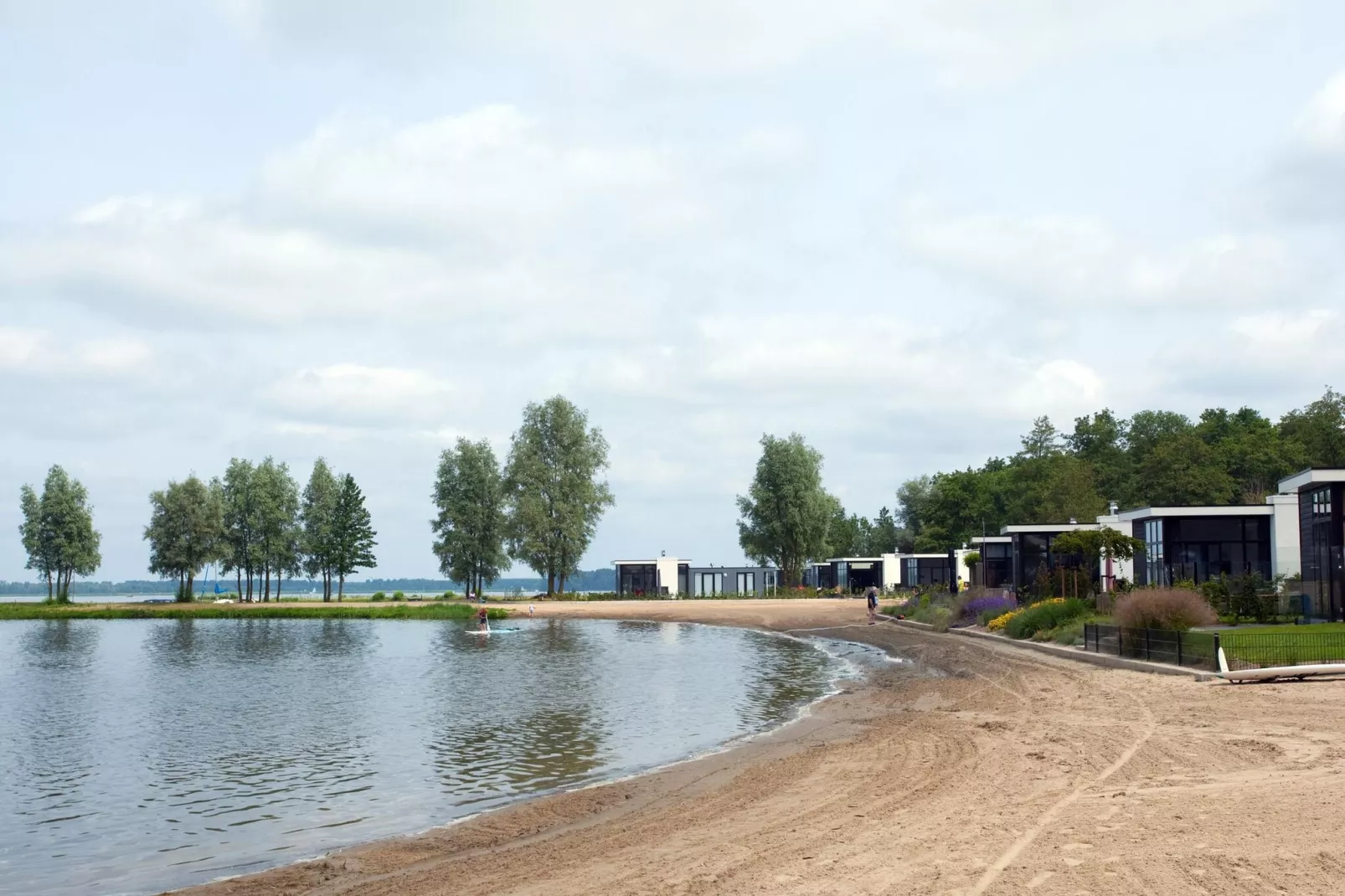 Resort Bad Hoophuizen 5-Gebieden zomer 1km