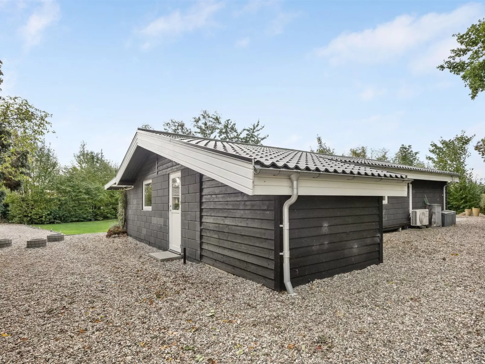"Mahalia" - 300m from the sea-Buiten
