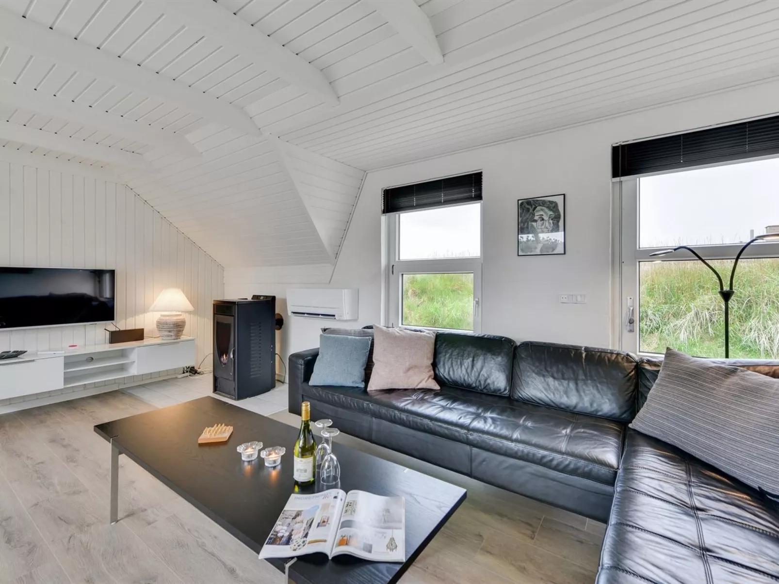 "Ruse" - 500m from the sea-Binnen