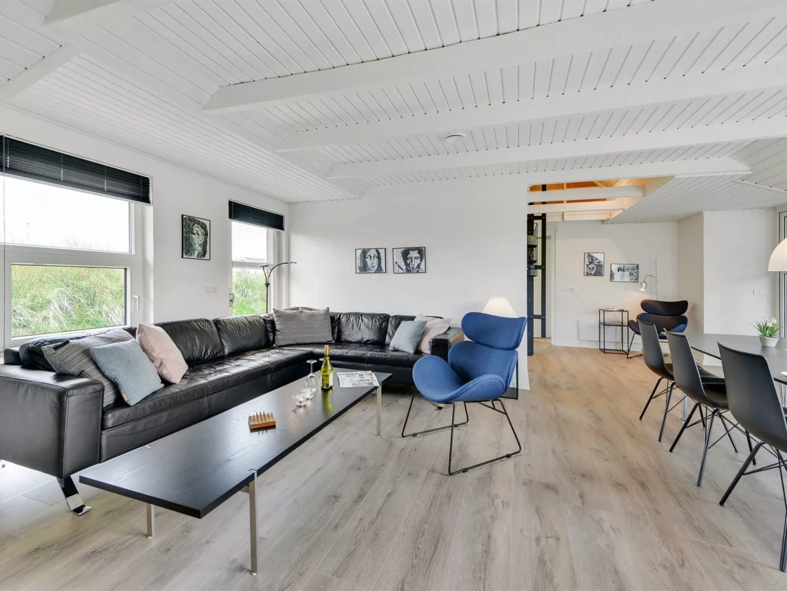 "Ruse" - 500m from the sea-Binnen