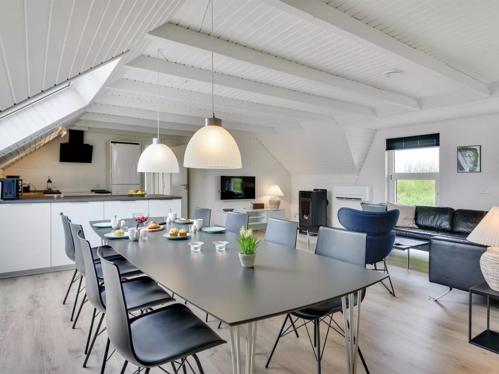 "Ruse" - 500m from the sea-Binnen