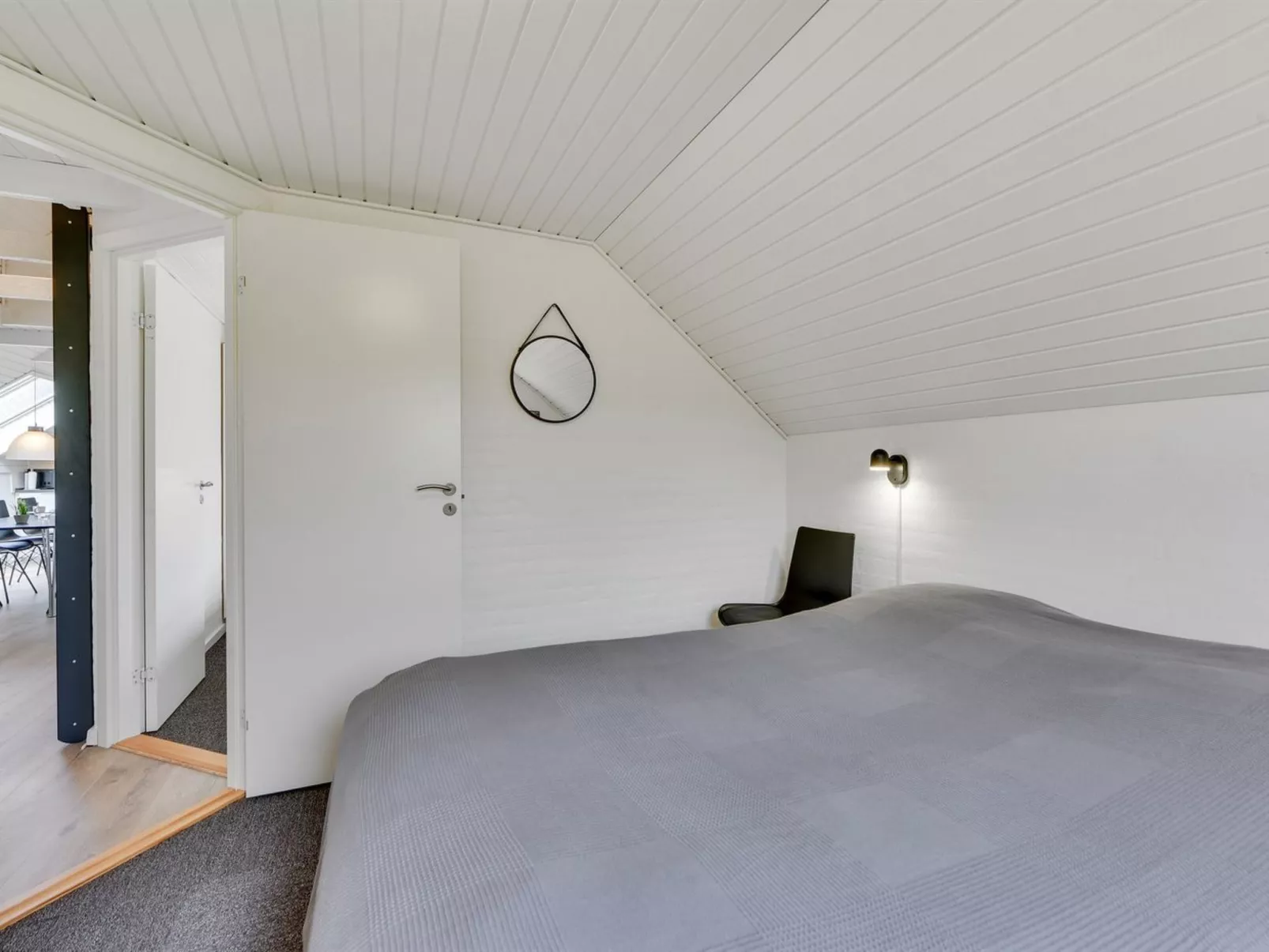 "Ruse" - 500m from the sea-Binnen