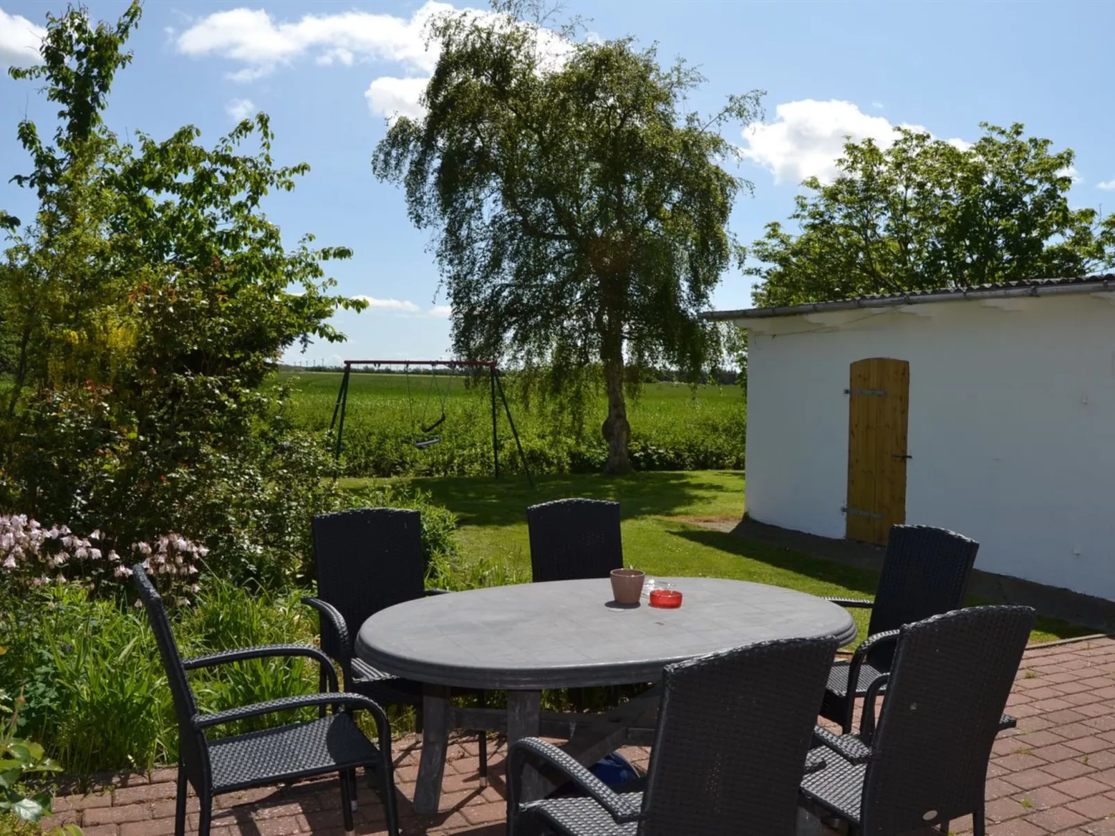 "Veli" - 1.7km from the sea-Binnen