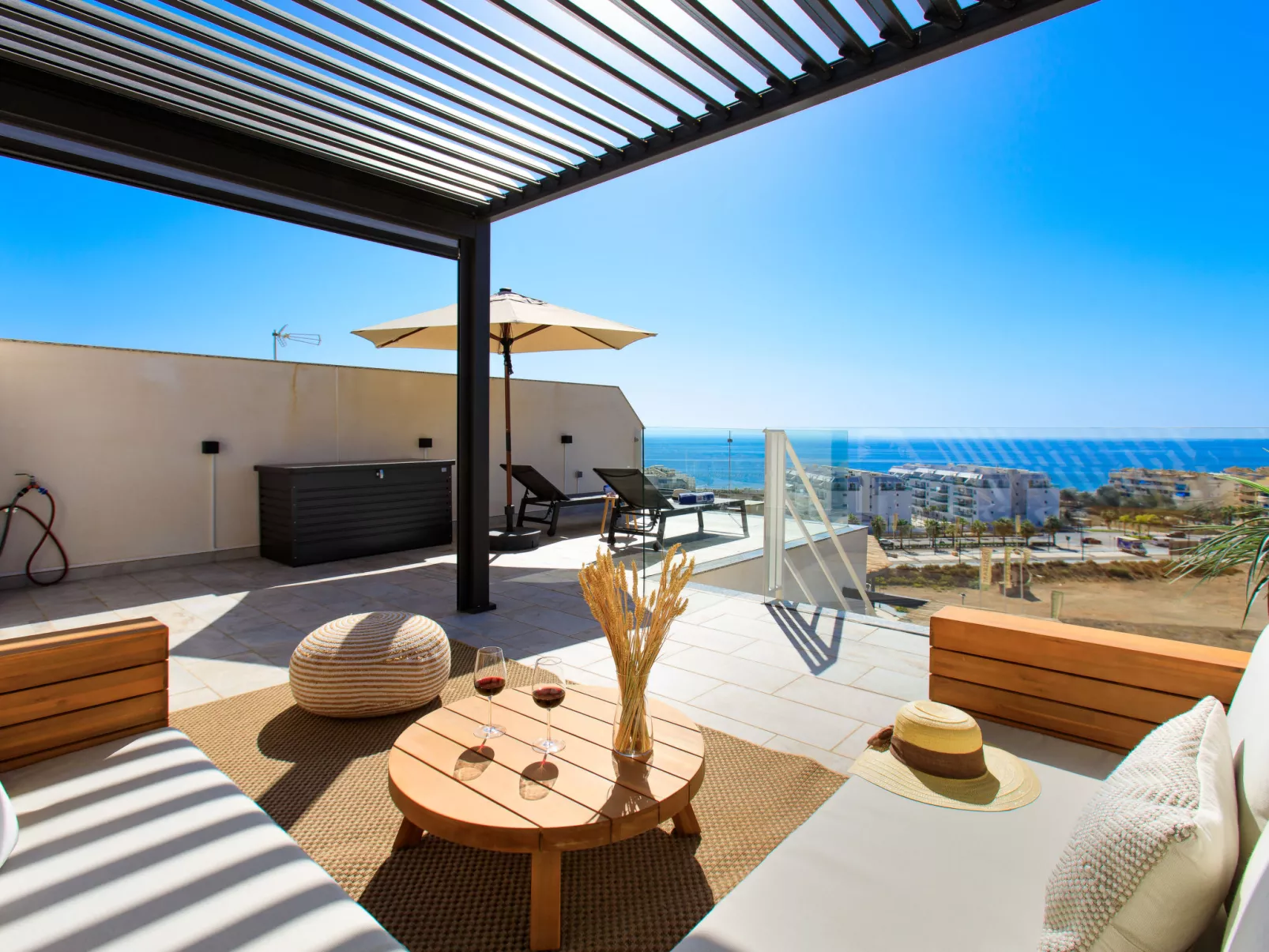 Marinsa Beach Sea View/Roof Terrace