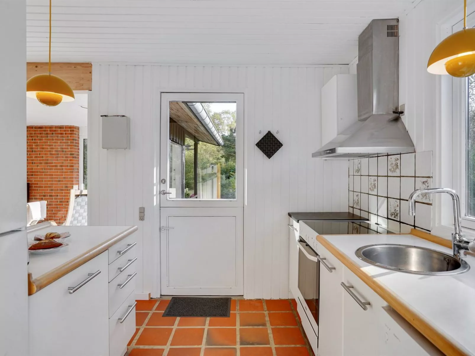 "Skjold" - 600m from the sea-Binnen