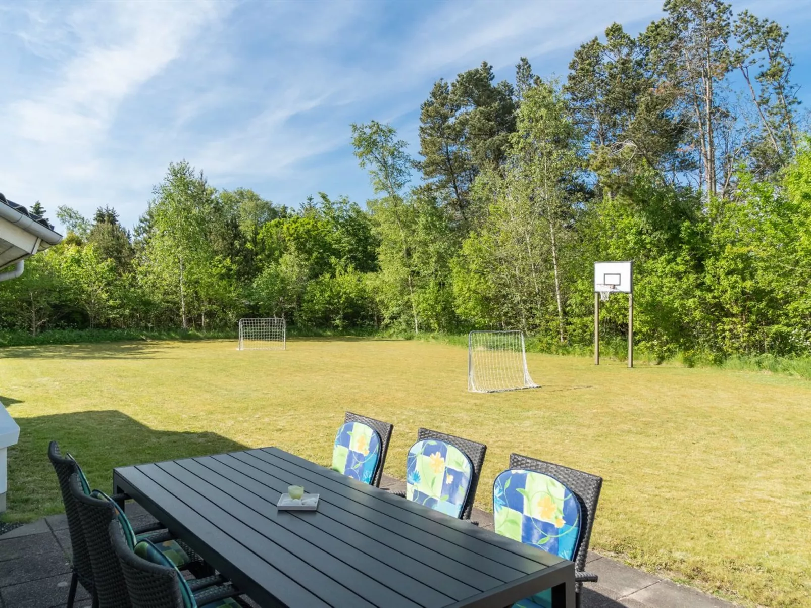 "Ehm" - 600m from the sea-Buiten