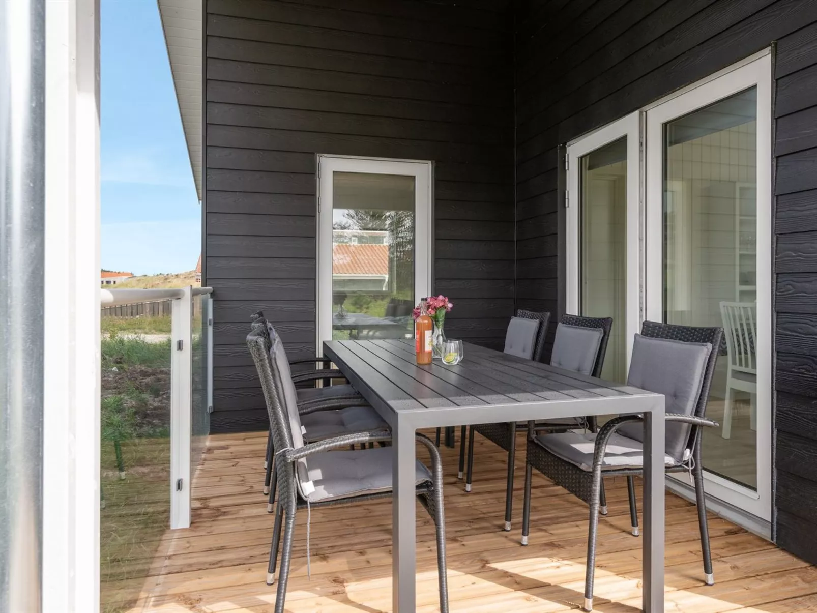 "Raakel" - 950m from the sea-Buiten