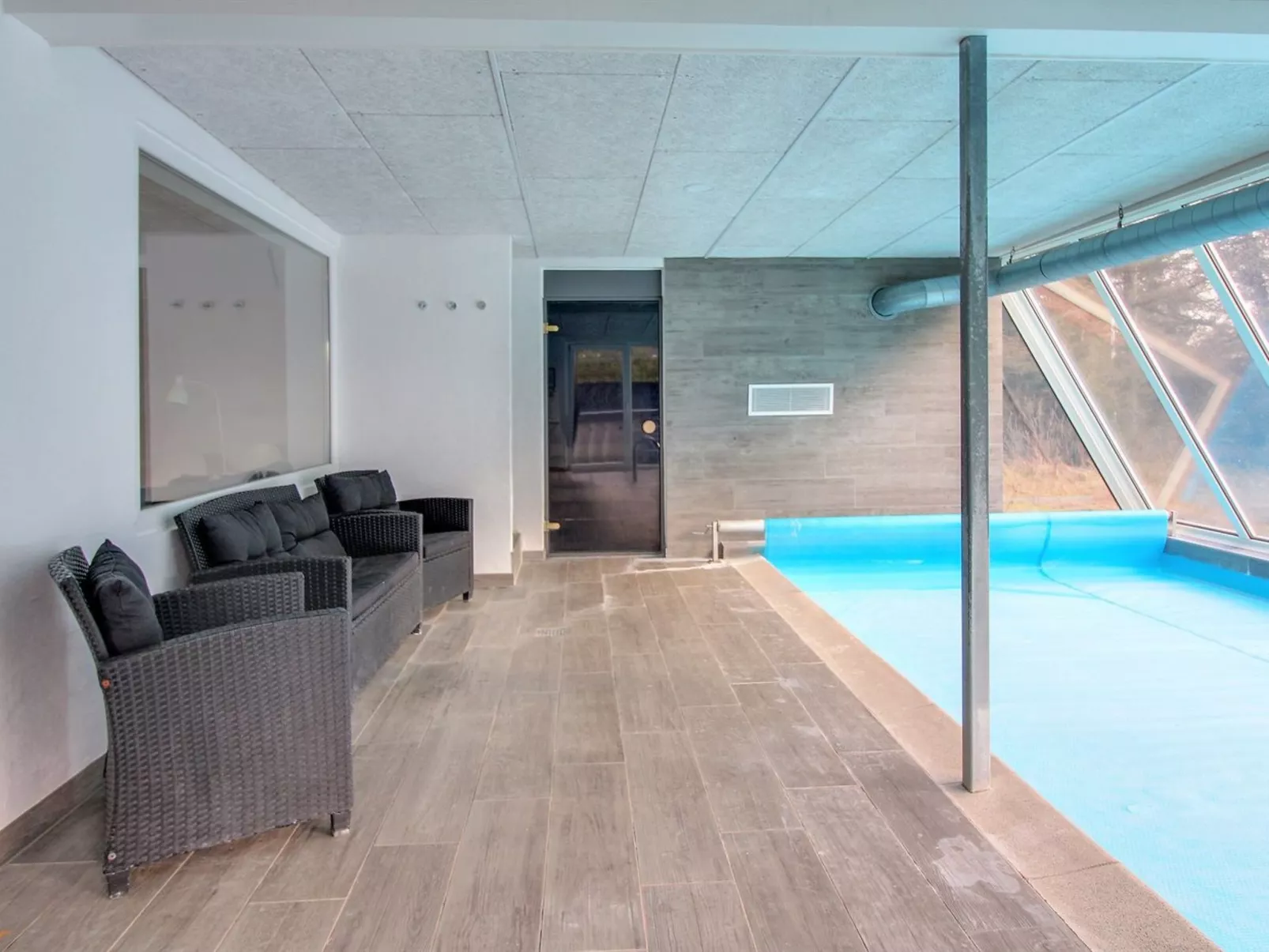 "Irlin" - 800m from the sea-Binnen