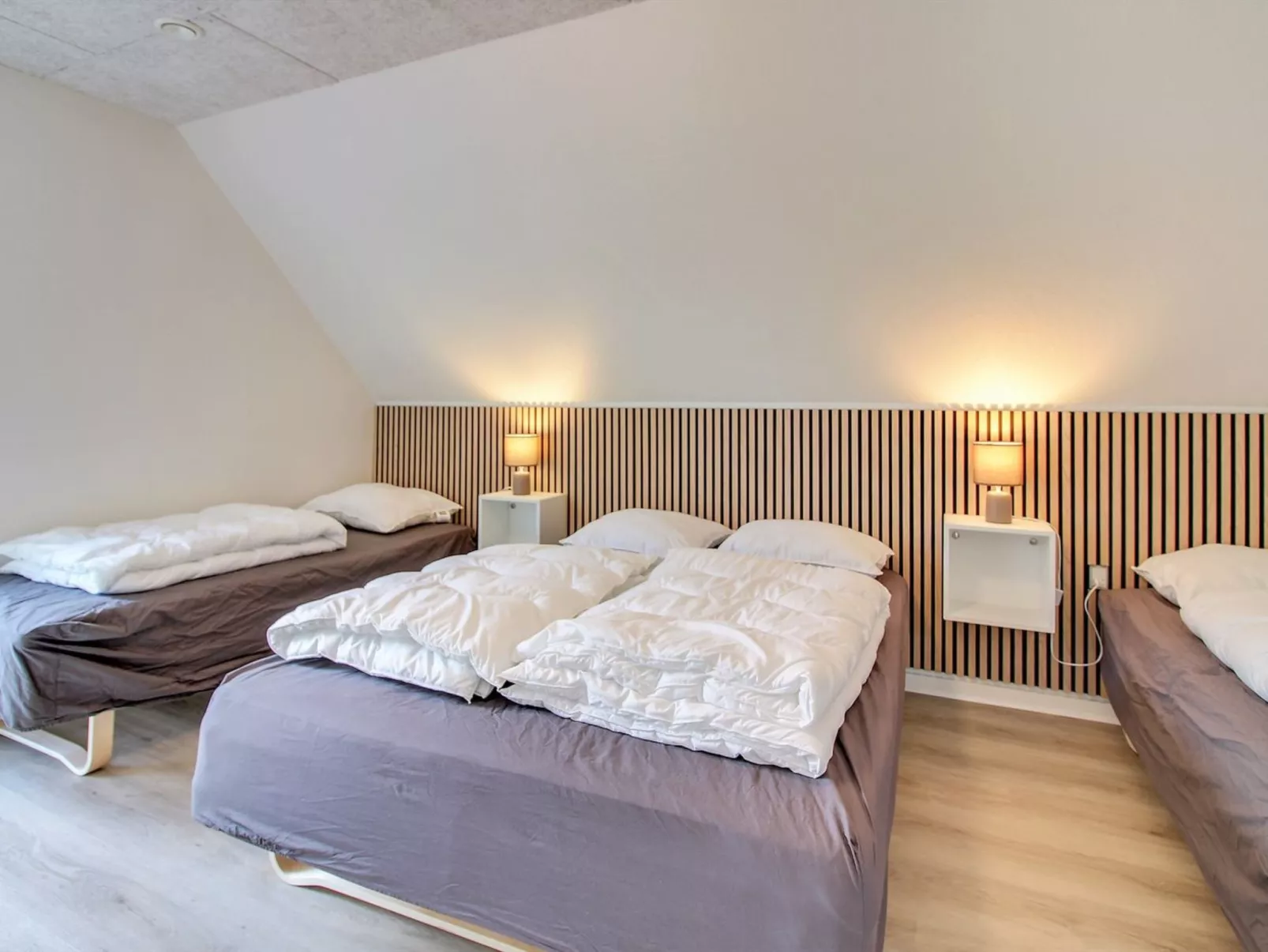 "Irlin" - 800m from the sea-Buiten