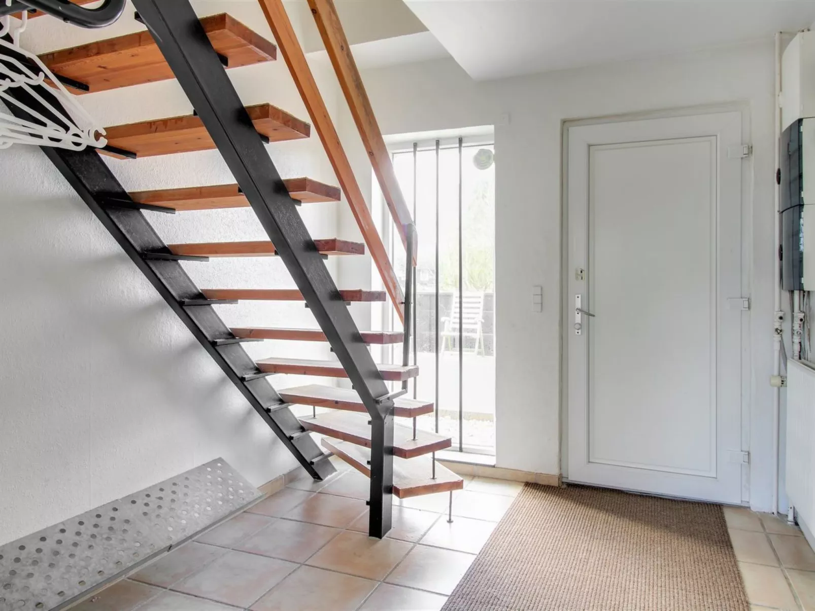 "Irlin" - 800m from the sea-Buiten