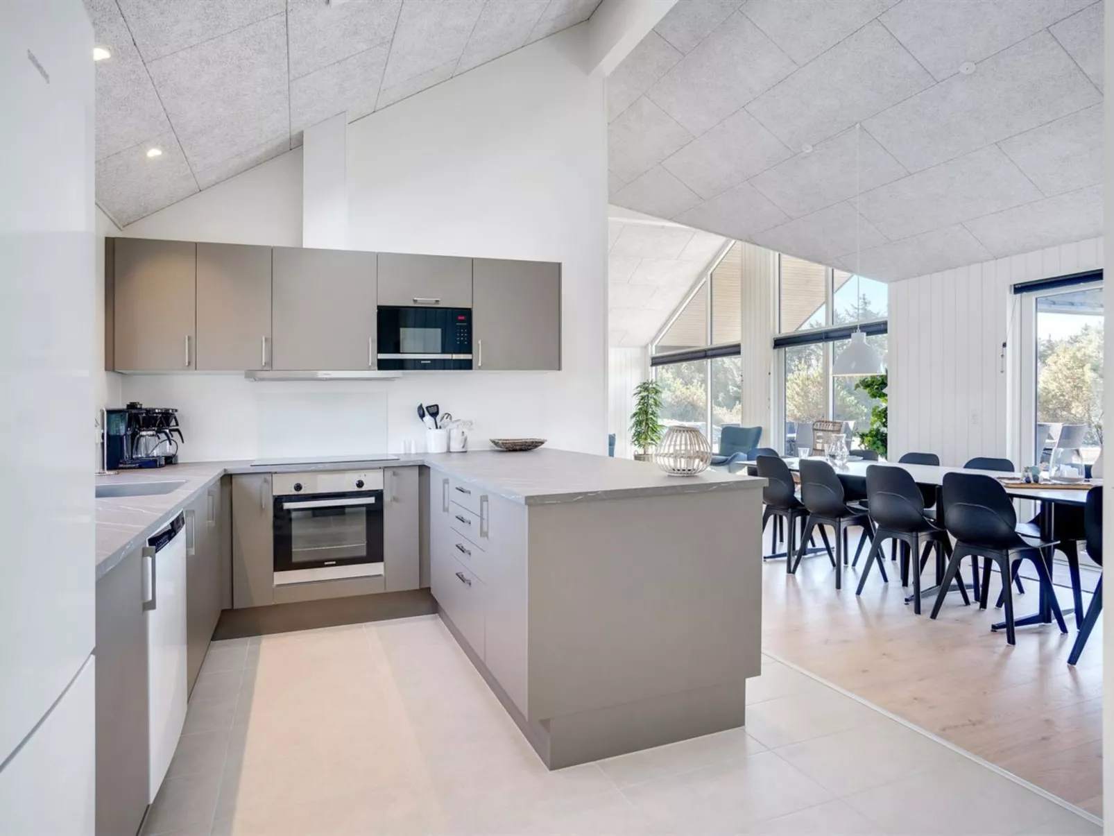 "Uthwagin" - 850m from the sea-Binnen