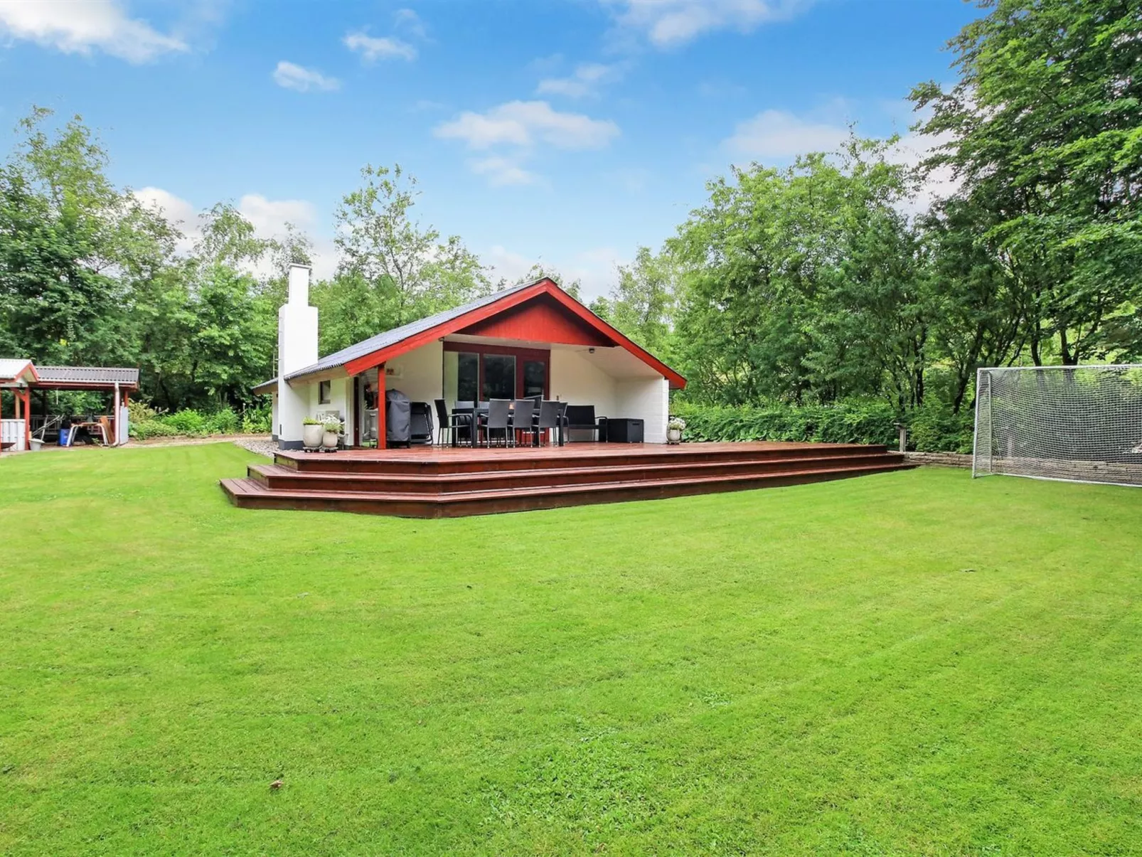 "Carlene" - 25km from the sea-Buiten