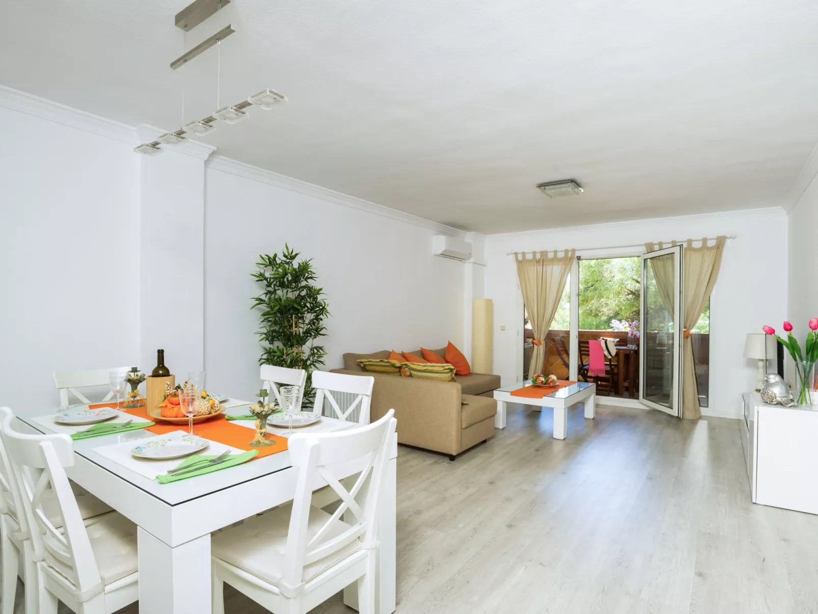 Apartamentos Pueblo Valleverde-Binnen