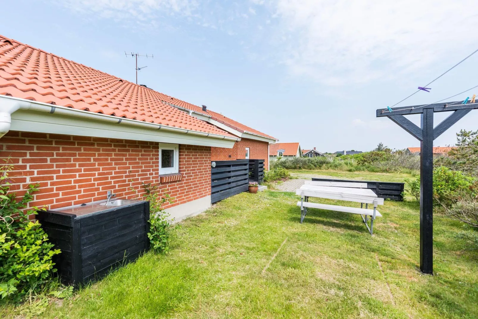 8 persoons vakantie huis op een vakantie park in Hvide Sande-Buitenlucht