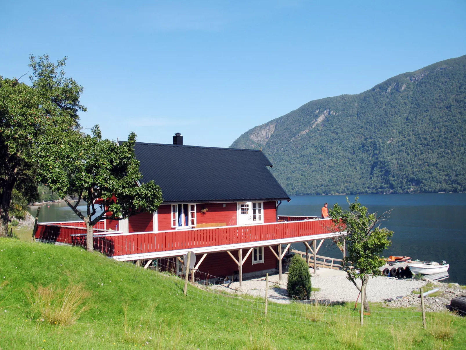 Tor-Buiten