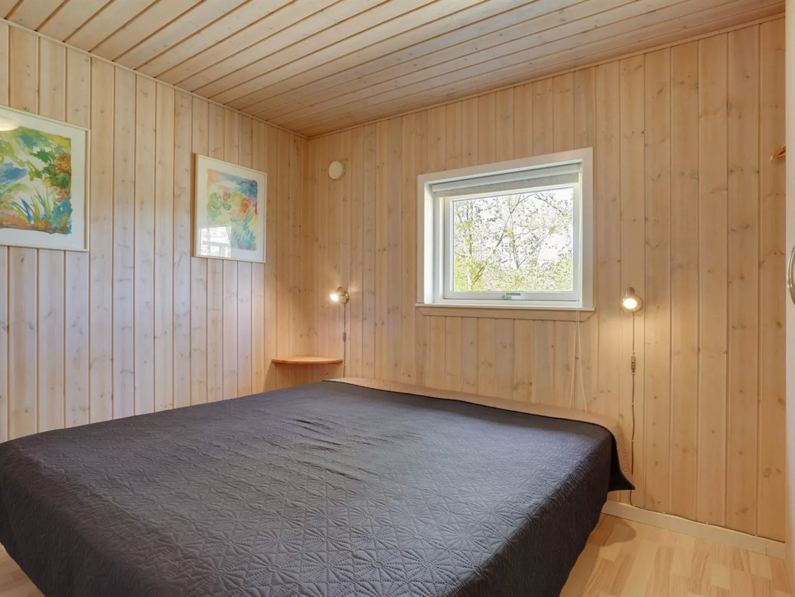 "Ebbi" - 36km from the sea-Binnen