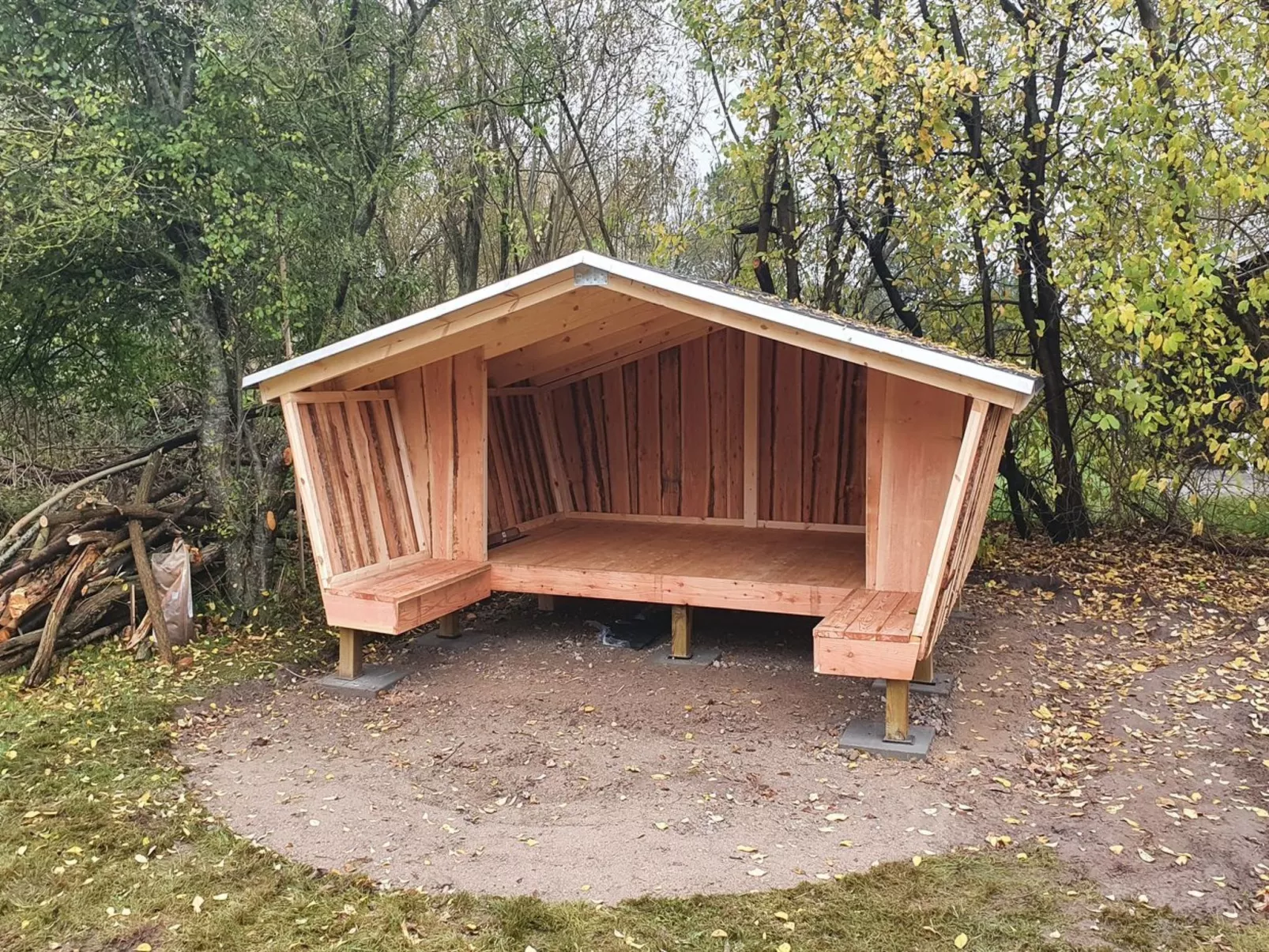 "Emeli" - 1.3km from the sea-Binnen