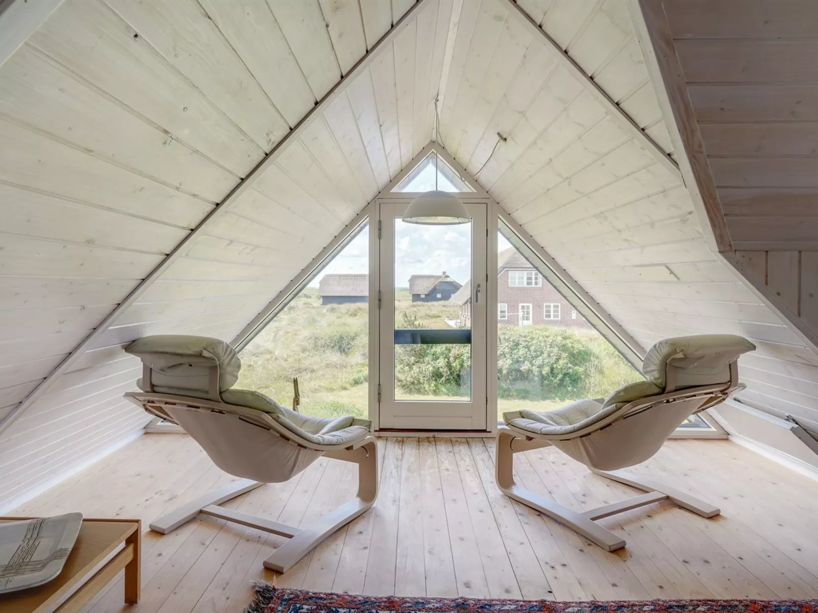"Svende" - 100m from the sea-Binnen