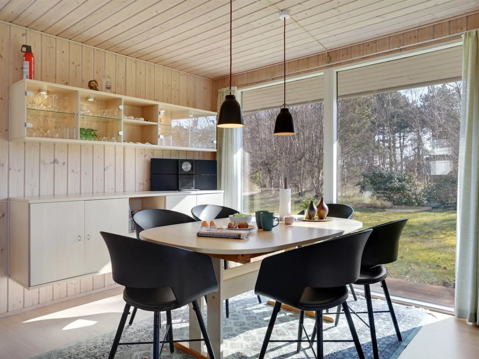 "Gardis" - 100m from the sea-Binnen