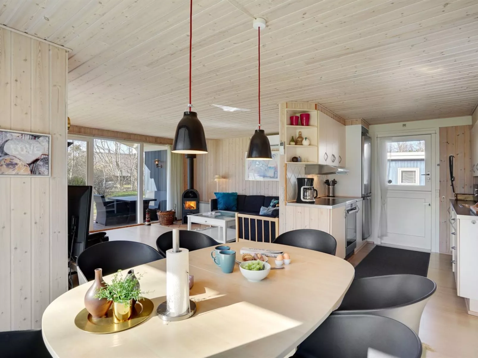 "Gardis" - 100m from the sea-Binnen