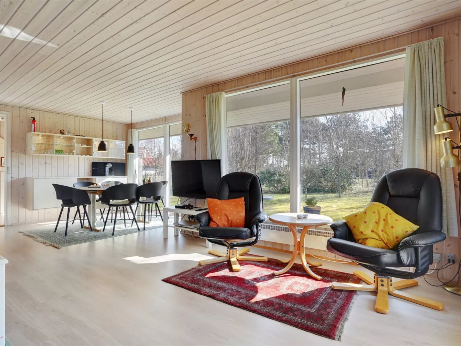 "Gardis" - 100m from the sea-Binnen