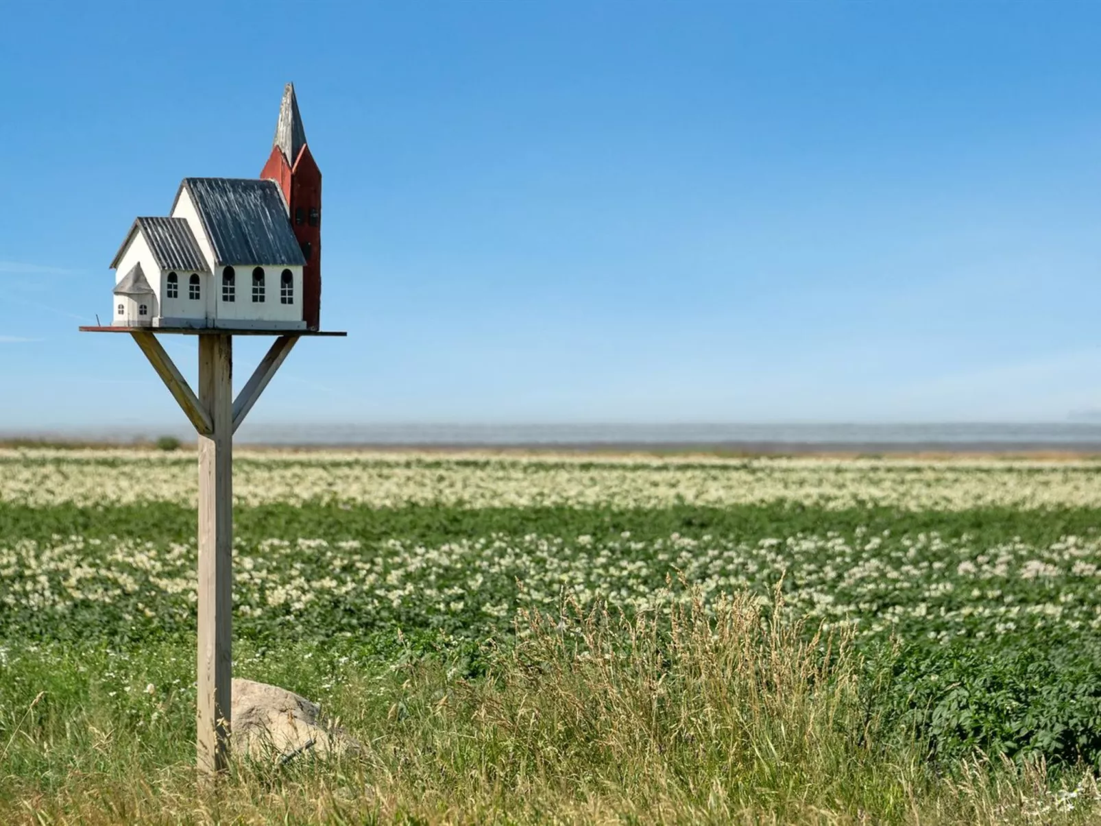 "Ejna"-Buiten