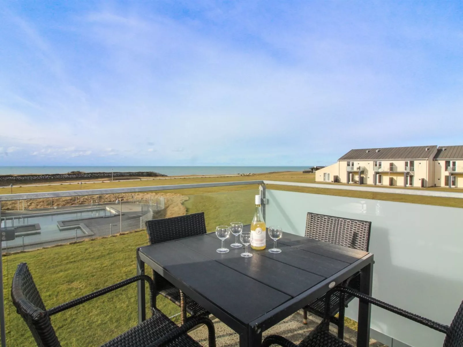"Eydis" - 150m from the sea-Buiten