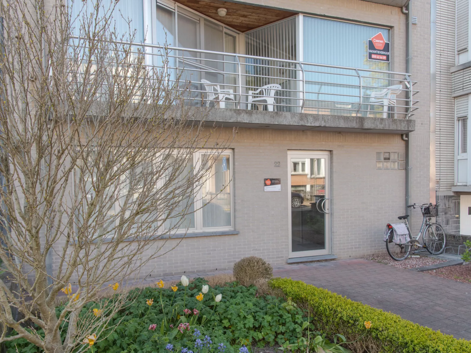 Centrally located "Westhinder"-Buiten