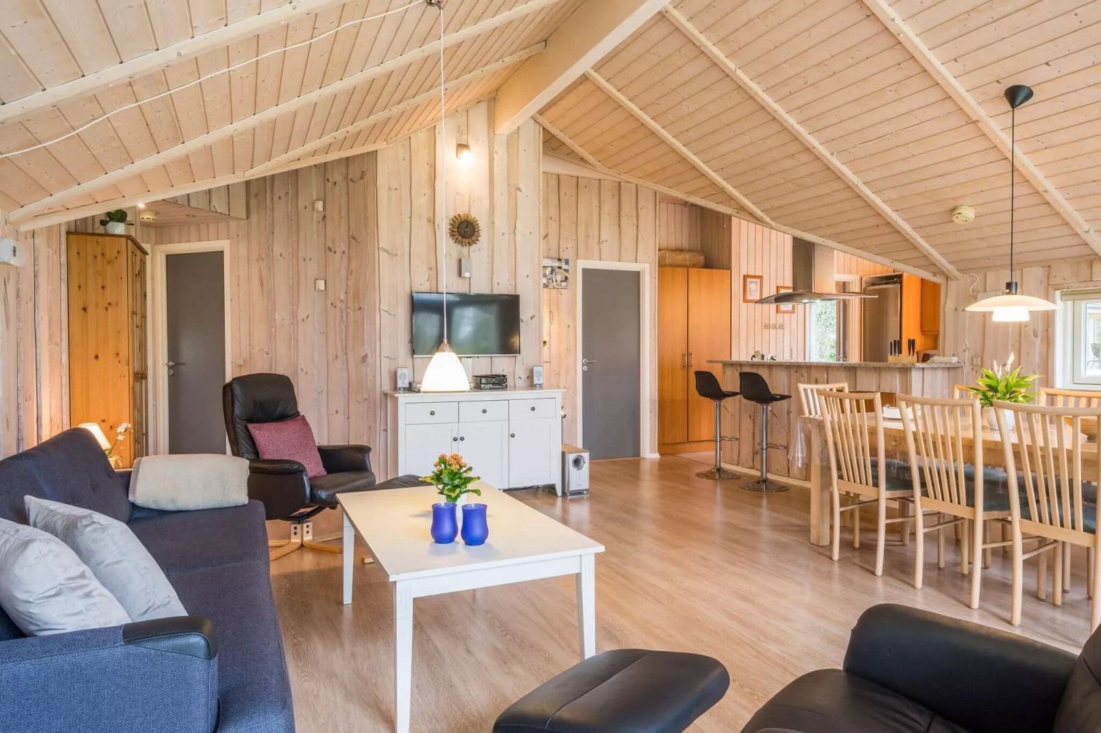 7 persoons vakantie huis op een vakantie park in Oksbøl-Binnen