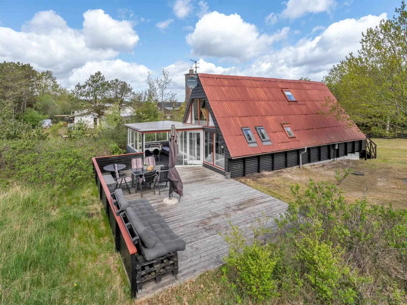 "Vladanka" -  from the sea-Buiten