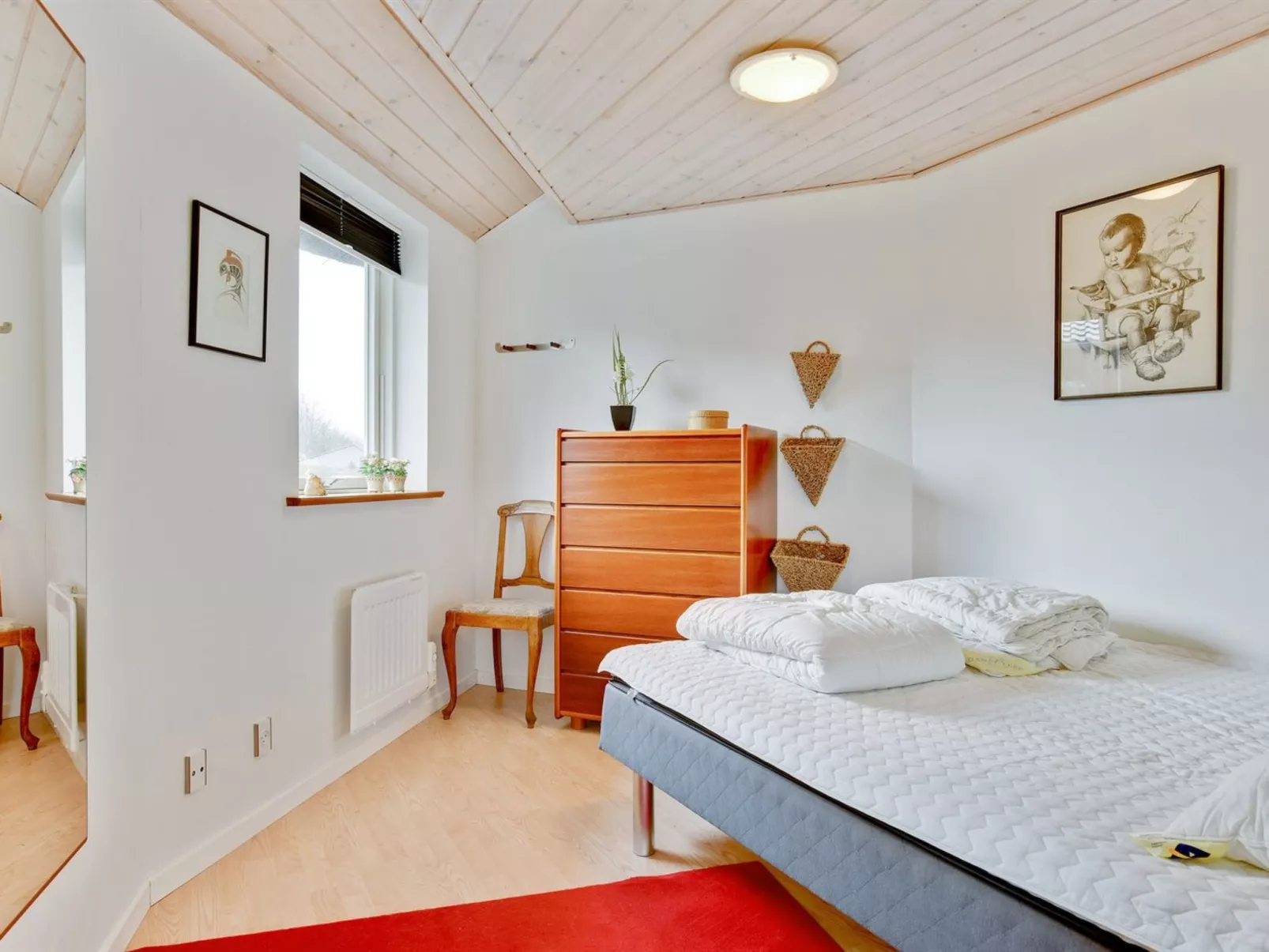 "Adrienne" - 35km from the sea-Binnen