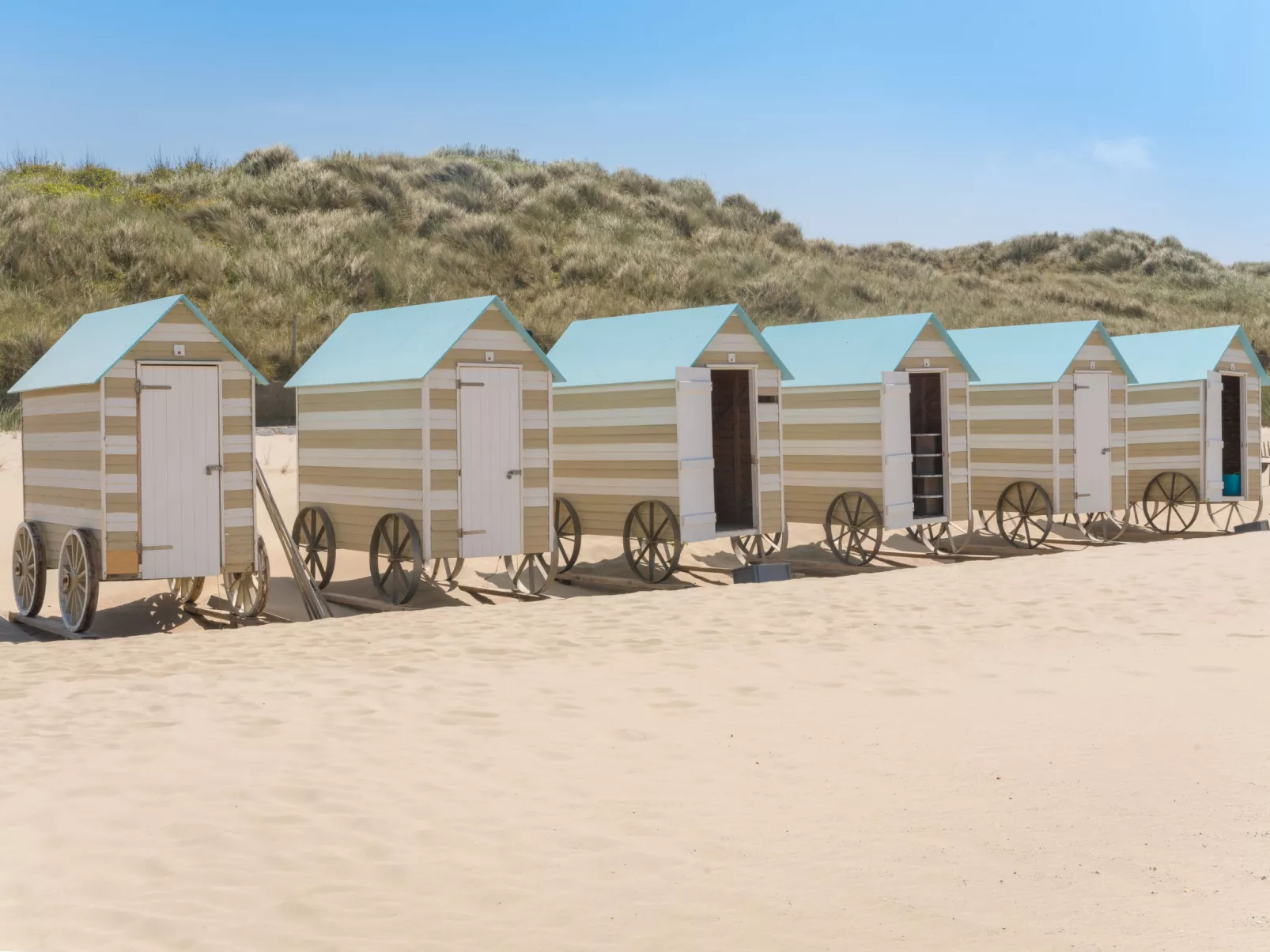 Hutje bij de Zee-Buiten