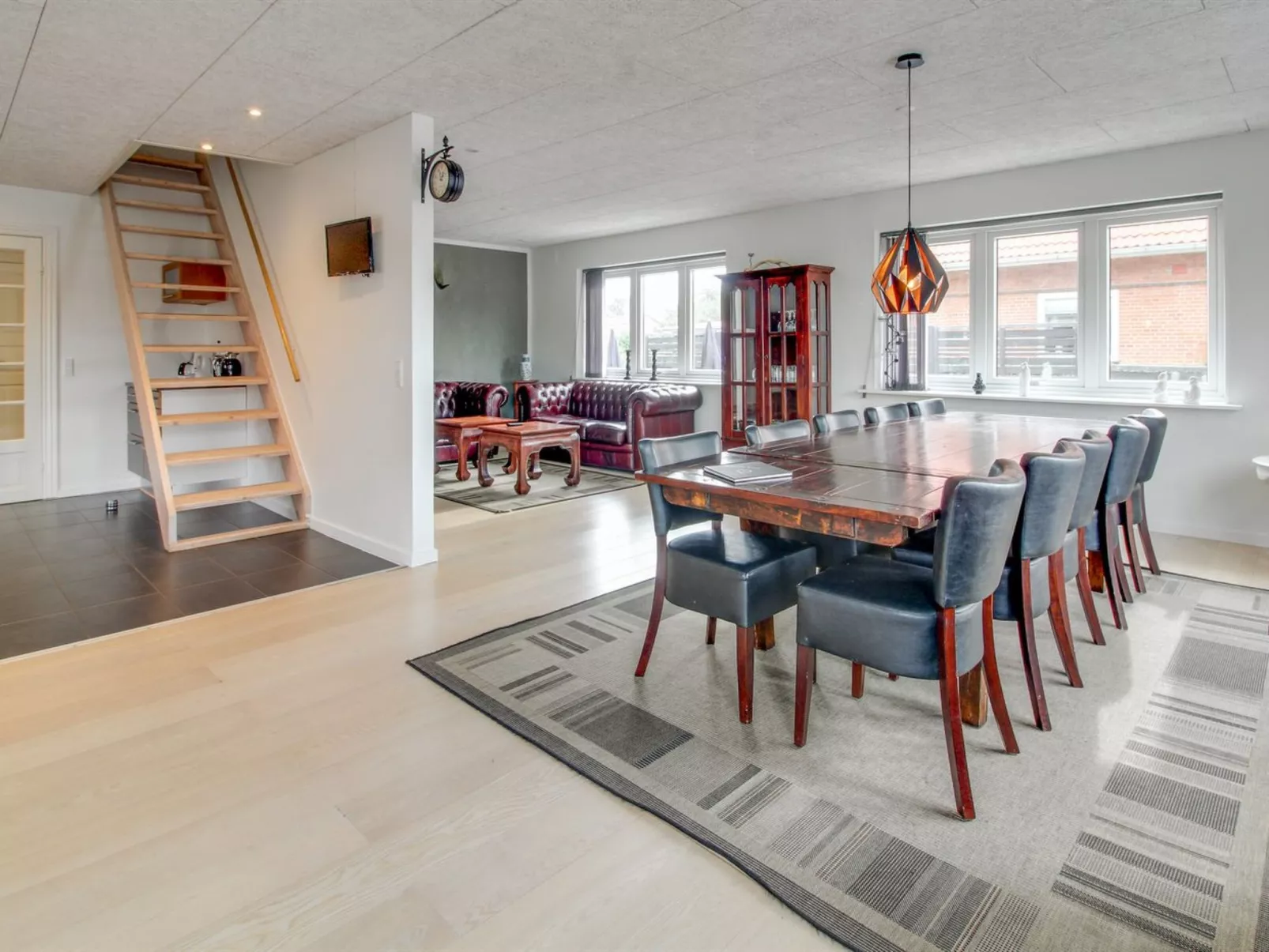 "Loan" - 25km from the sea-Binnen