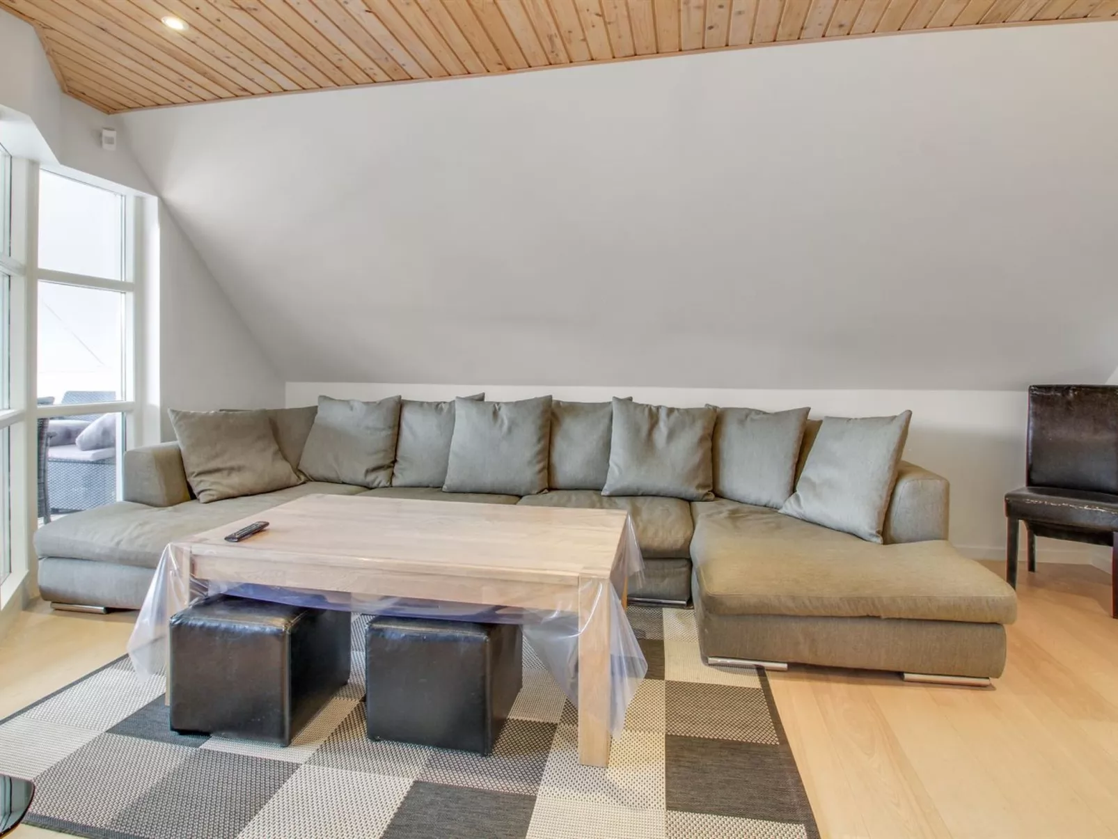 "Loan" - 25km from the sea-Binnen