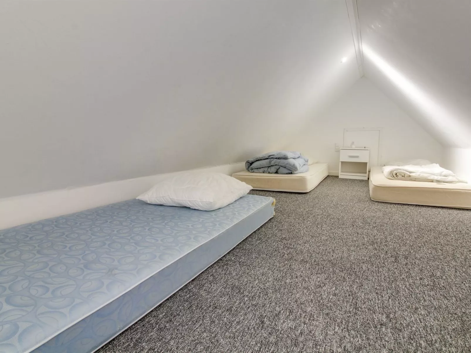 "Loan" - 25km from the sea-Binnen