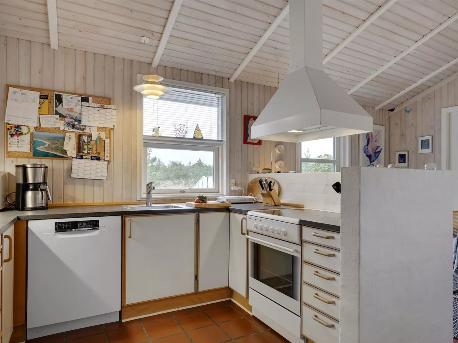 "Tino" - 900m from the sea-Binnen