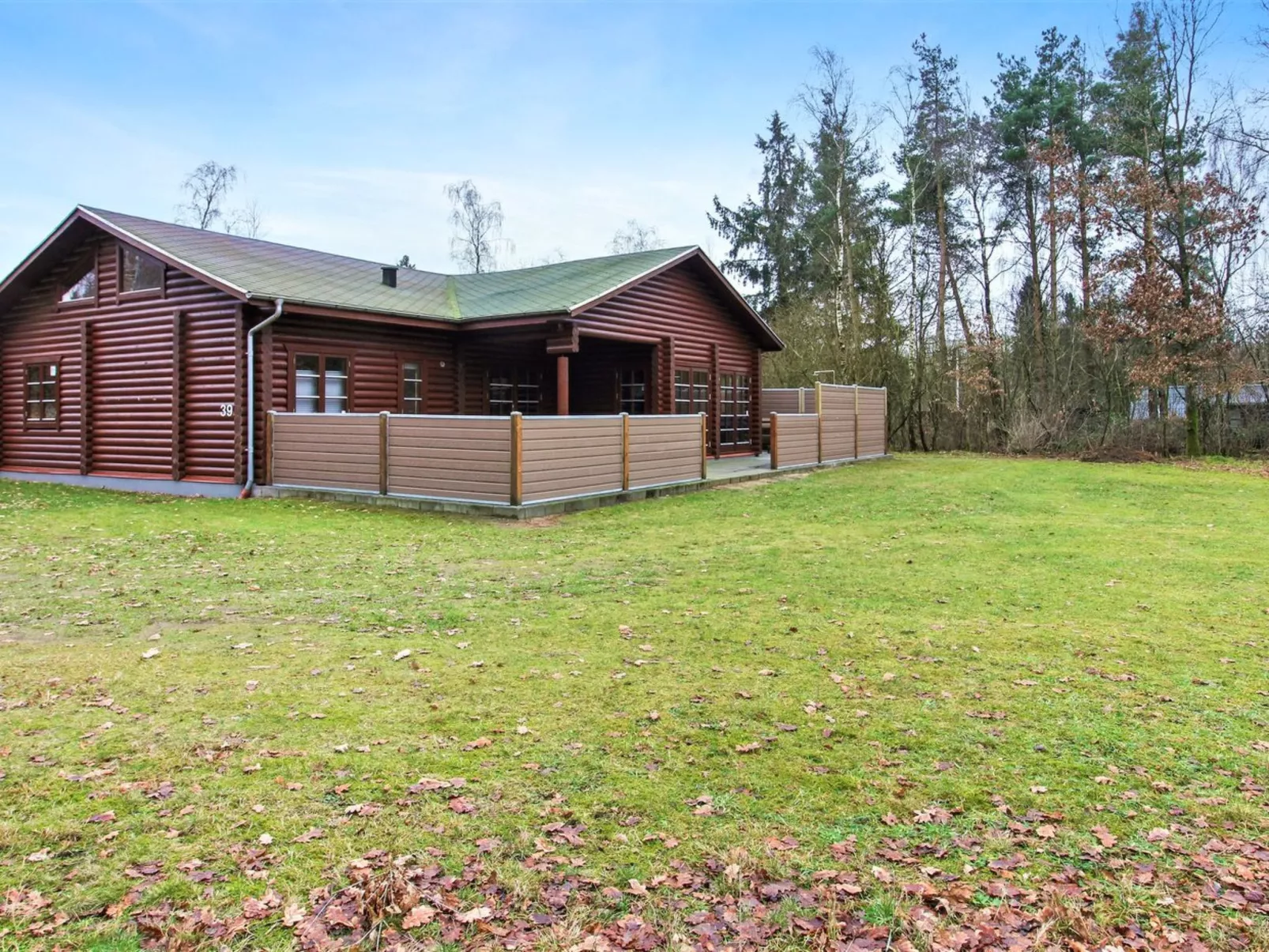 "Frederica" - 30km from the sea-Buiten