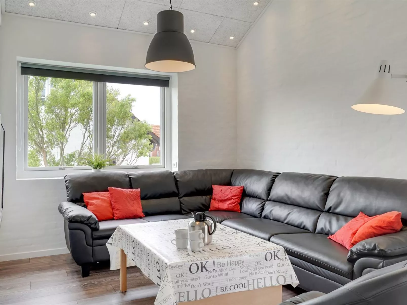 "Teodosij" - 1.1km from the sea-Binnen