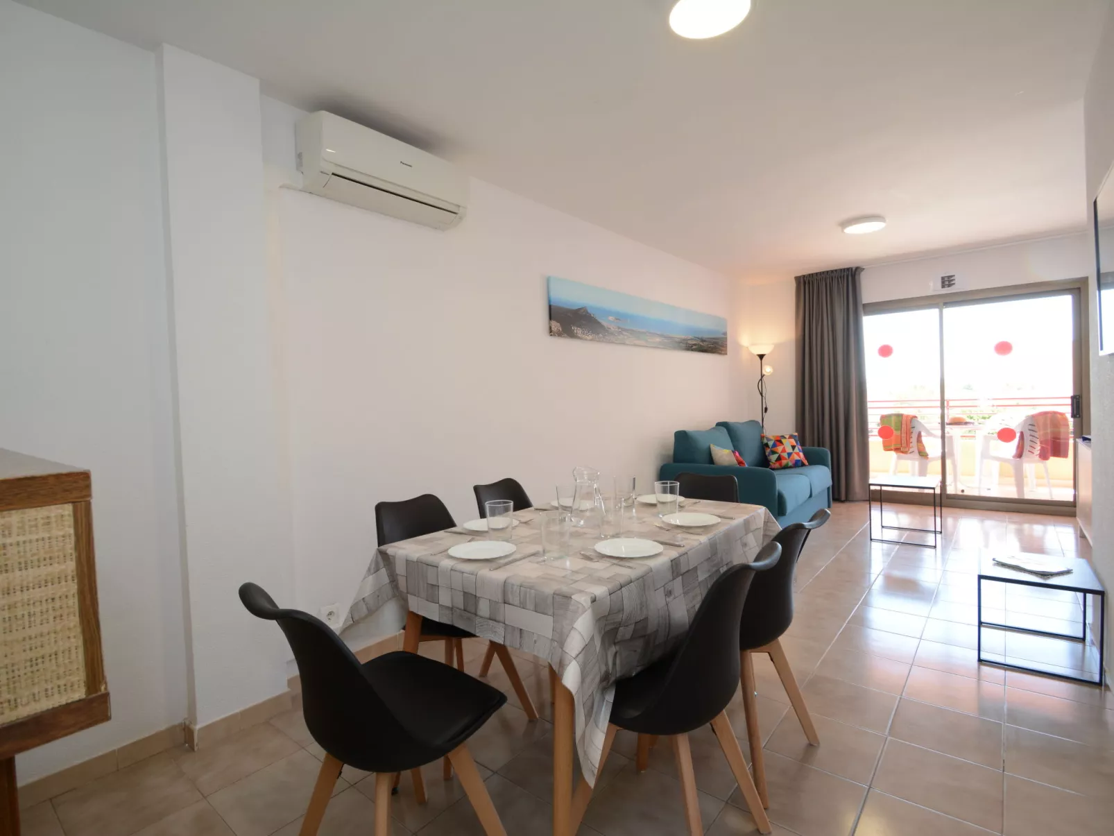 Sa Gavina Gaudi 6 pax 2 bedrooms-Binnen