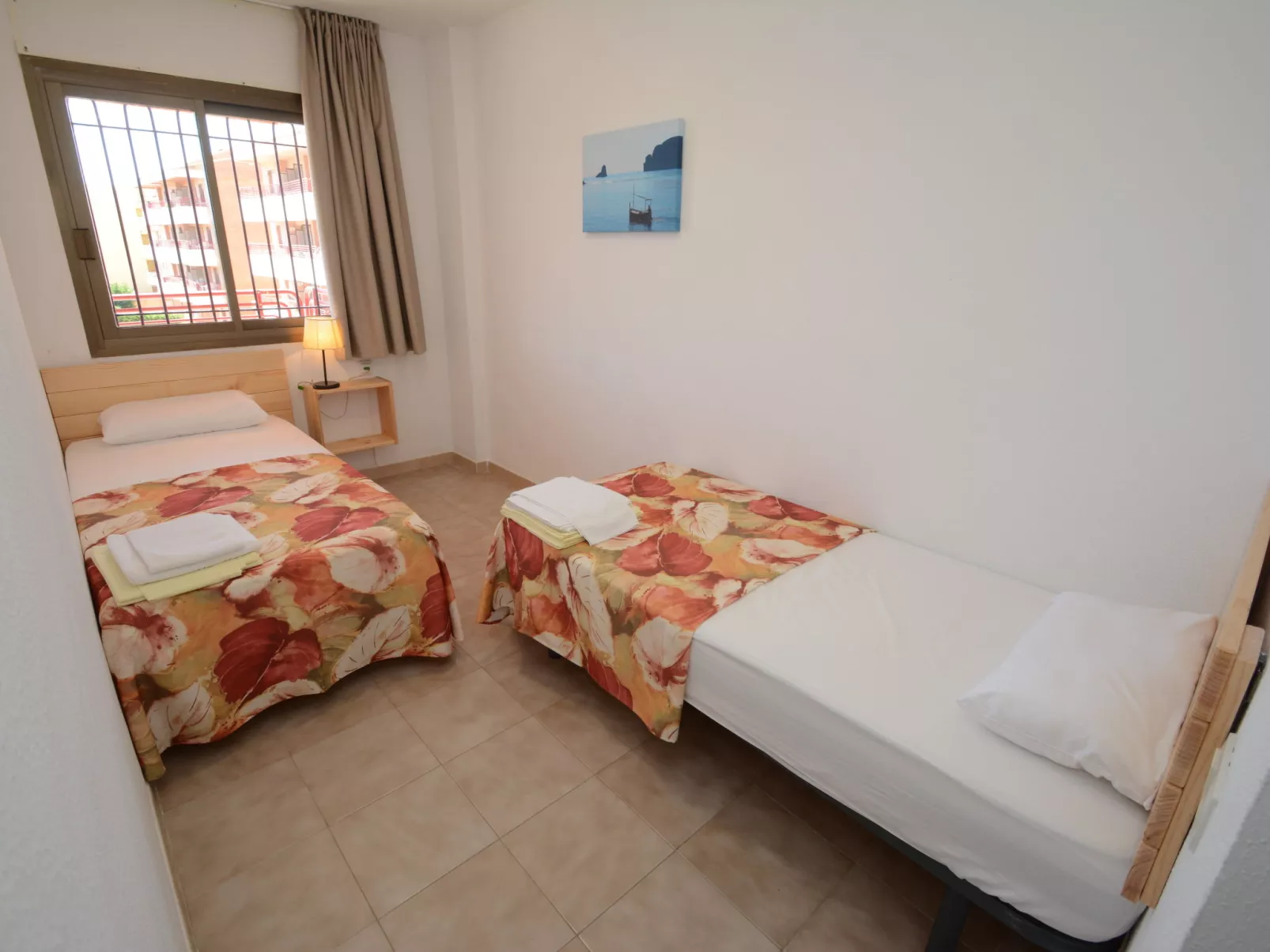 Sa Gavina Gaudi 6 pax 2 bedrooms-Binnen