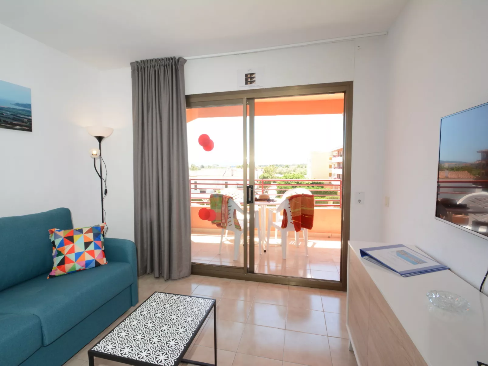 Sa Gavina Gaudi 6 pax 2 bedrooms-Binnen