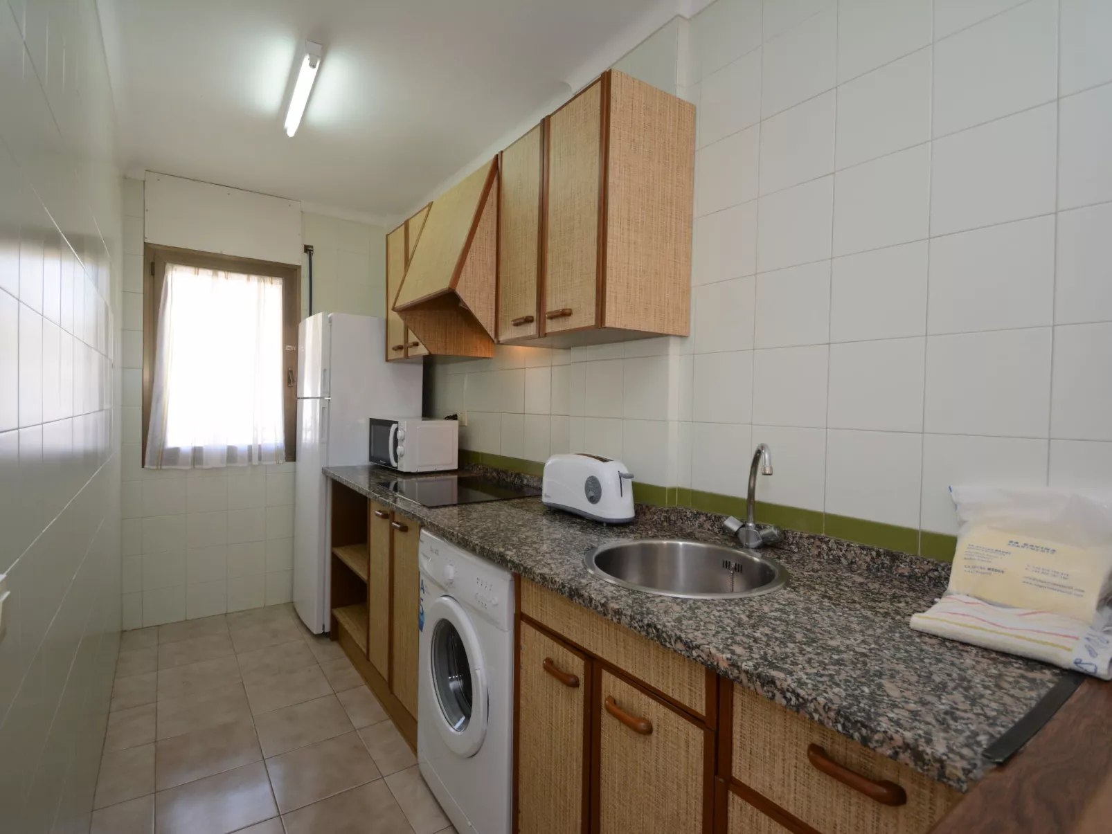 Sa Gavina Gaudi 6 pax 2 bedrooms-Binnen