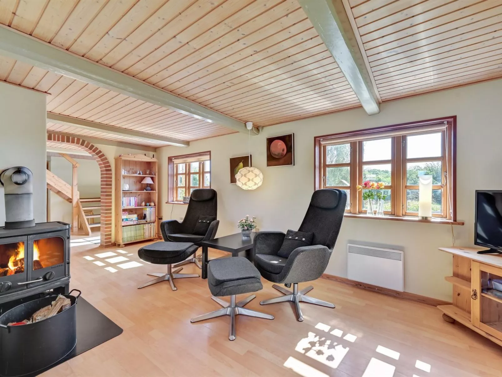 "Aki" - 1.5km from the sea-Binnen