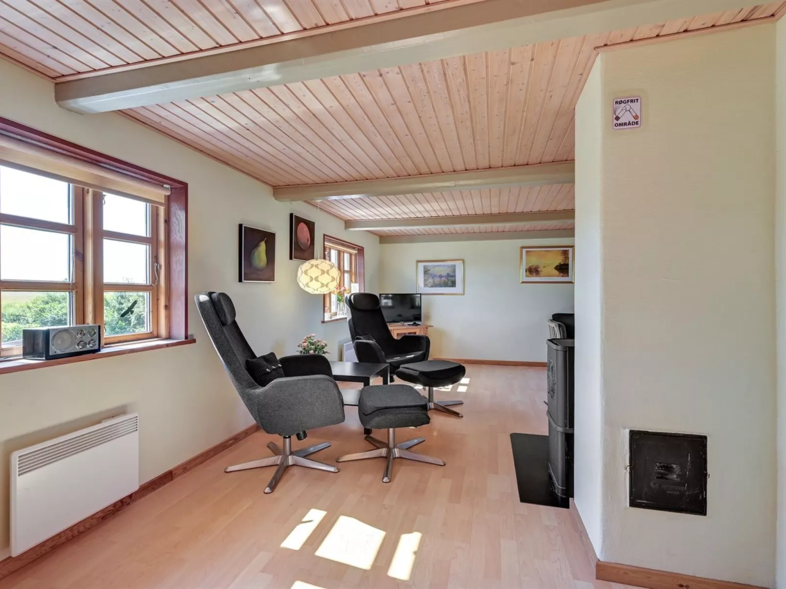"Aki" - 1.5km from the sea-Binnen