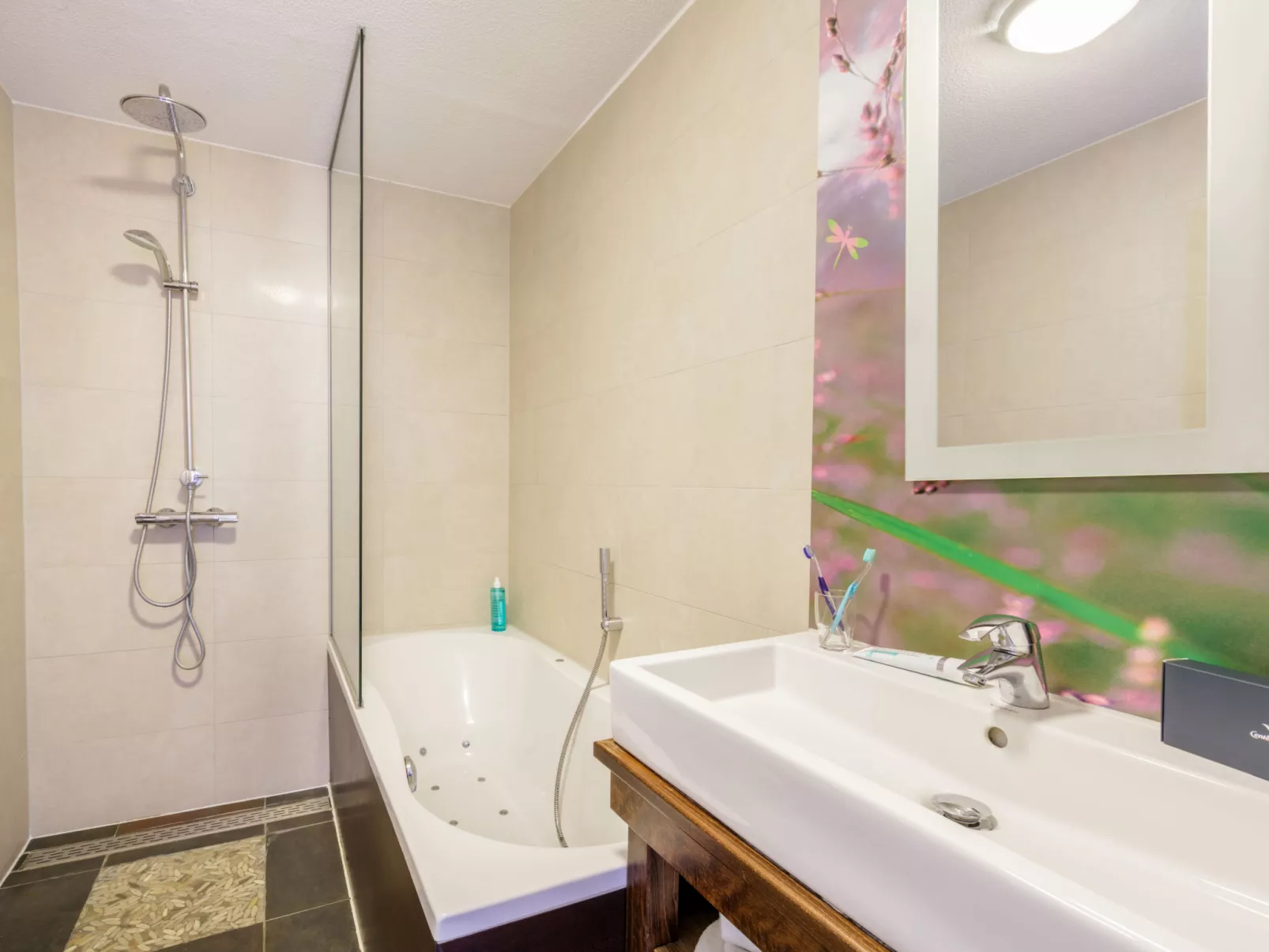 VIP Cottage-Binnen