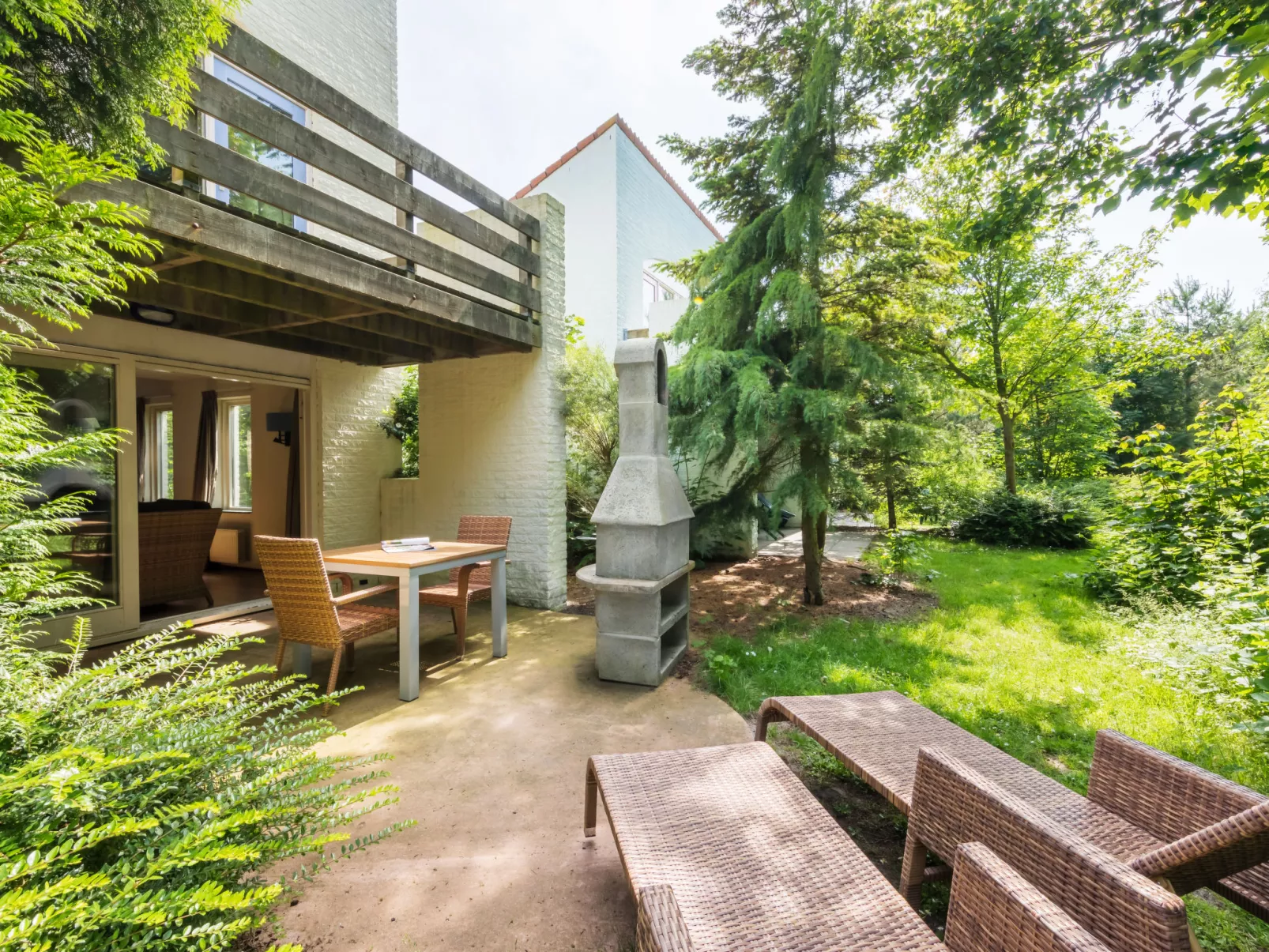 VIP Cottage-Buiten