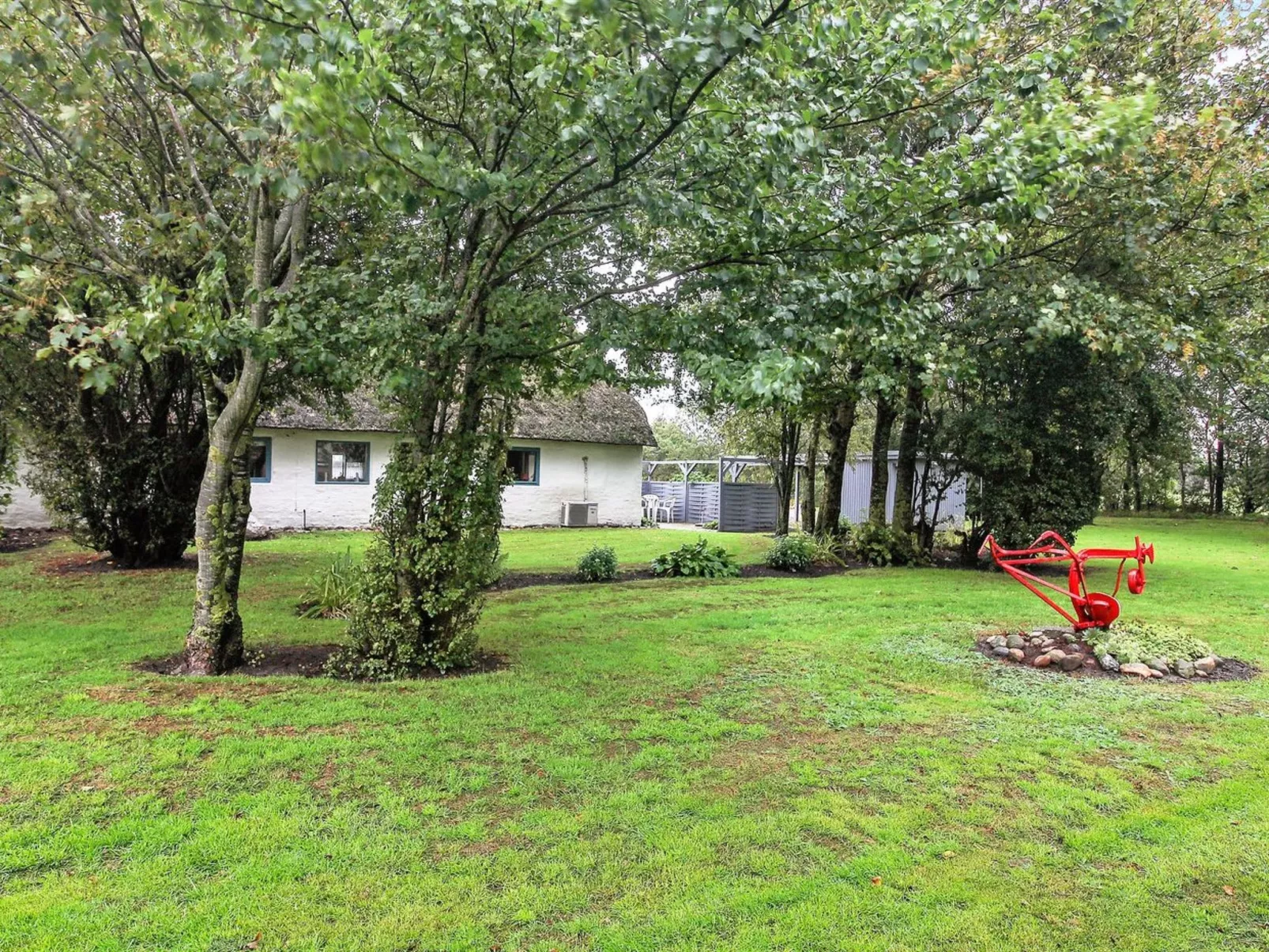 "Davinia" - 29km from the sea-Buiten