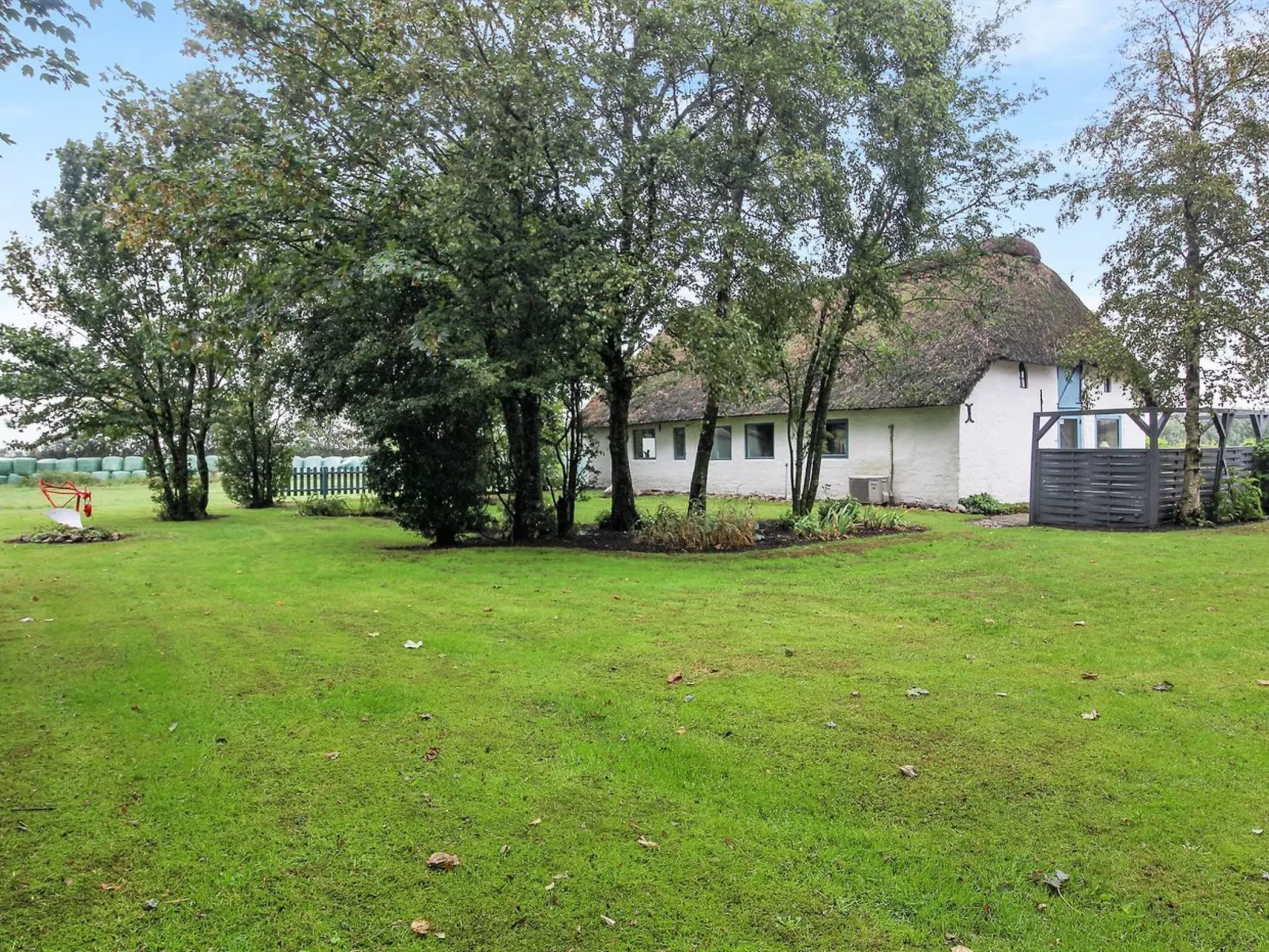 "Davinia" - 29km from the sea-Buiten